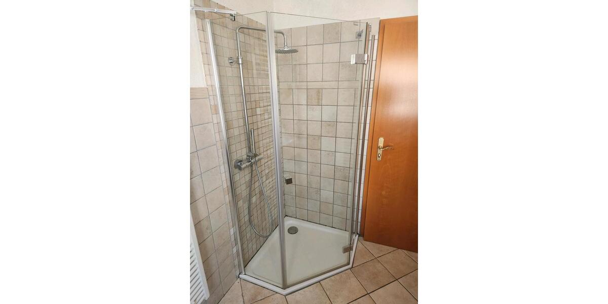 Einfamilienhaus Eiterfeld - 7 Zimmer, 140 m&sup2;, 215.000&euro; | Angebot:25870044