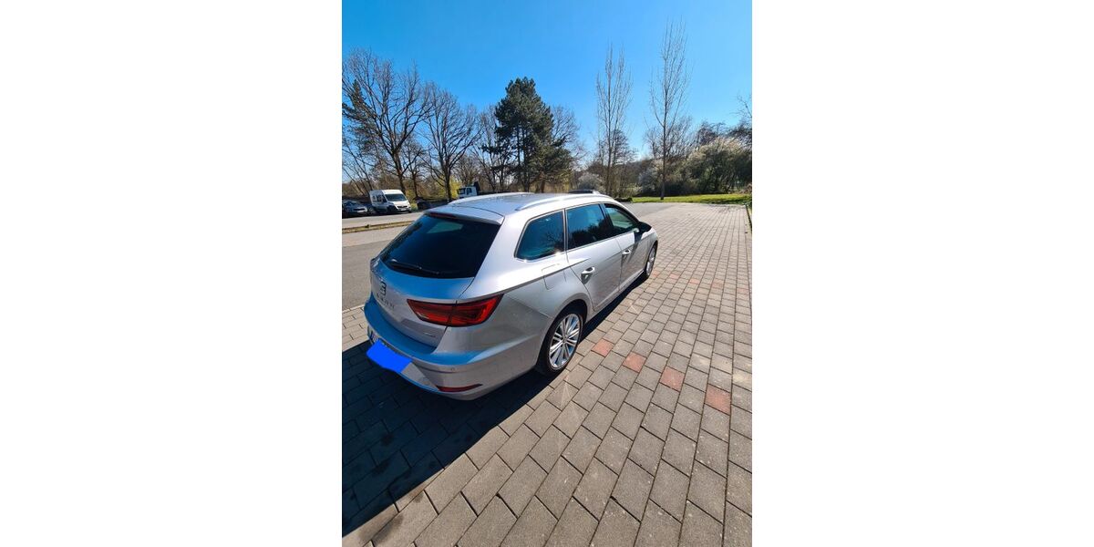 Seat Leon 94.000 km 10.500 &euro; Schwalbach am Taunus 65824