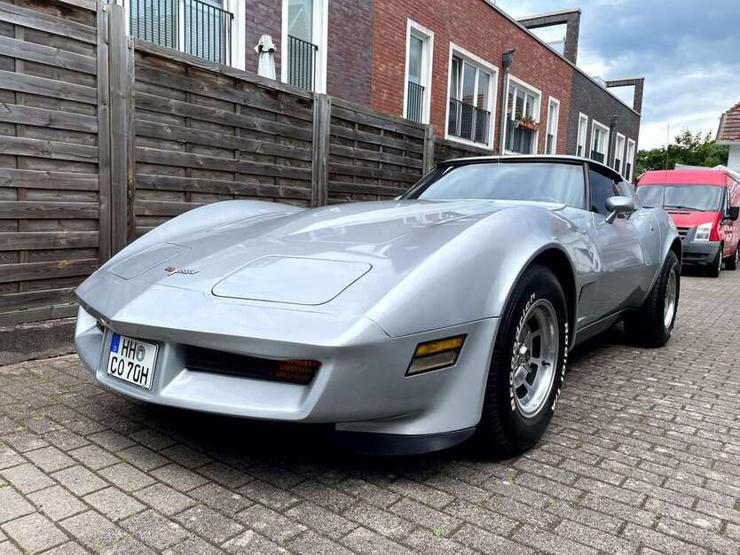 Corvette C3 140.000 km 22.900 € Hamburg 22047