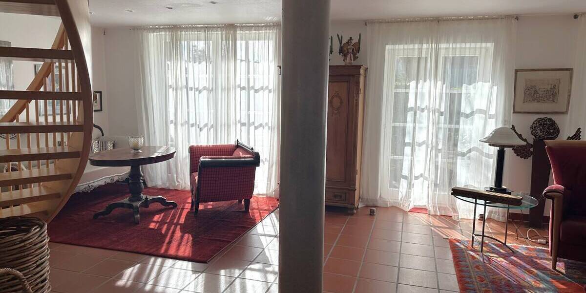 Mehrfamilienhaus, Wohnhaus Horbruch - 9 Zimmer, 350 m&sup2;, 495.000&euro; | Angebot:26703637