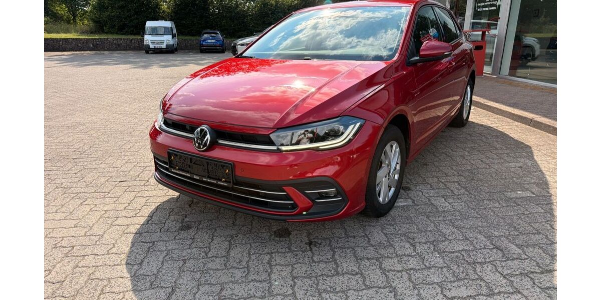 VW Polo 33.900 km 18.490 &euro; Bornhoeved 24619