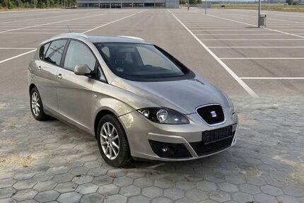 Seat Altea 106.000 km 6.590 &euro; Hamburg 22767