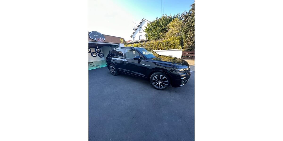 VW Touareg 58.000 km 49.999 &euro; Gärtringen 71116