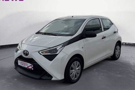 Toyota Aygo (X) 31.615 km 10.490 &euro; Dieburg 64807