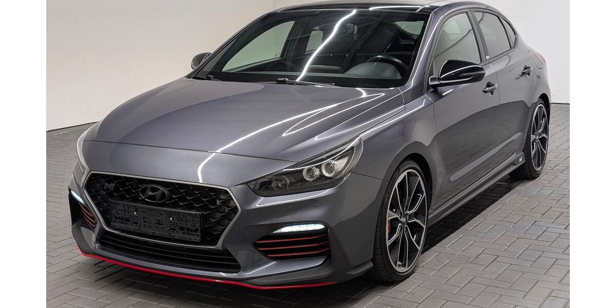 Hyundai i30 58.500 km 22.940 &euro; Langenweddingen 39171