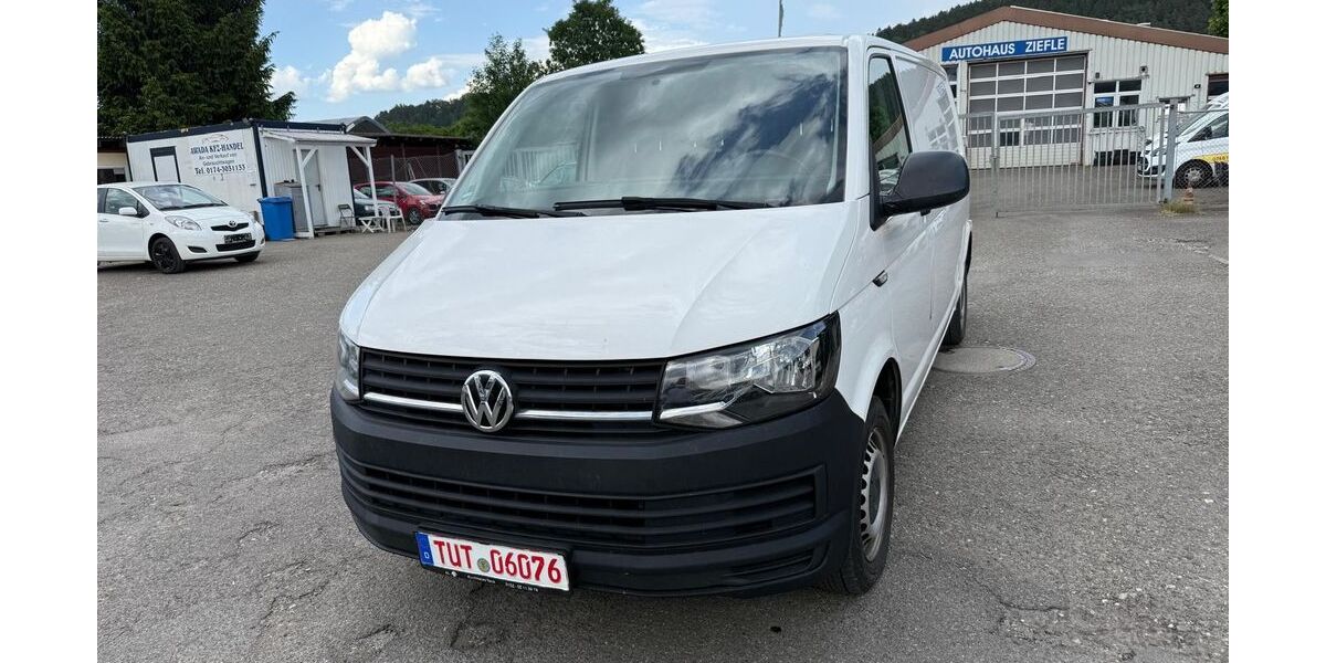 VW T6 Transporter 333.000 km 7.999 &euro; Tuttlingen 78532