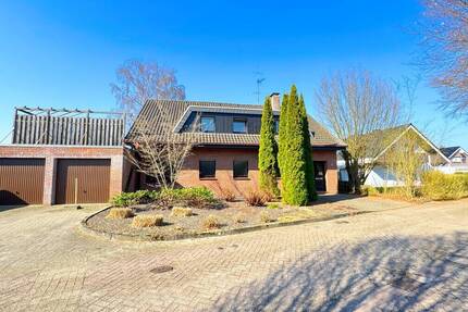 Haus Neuenhaus - 6 Zimmer, 197 m&sup2;, 280.000&euro; | Angebot:26188267