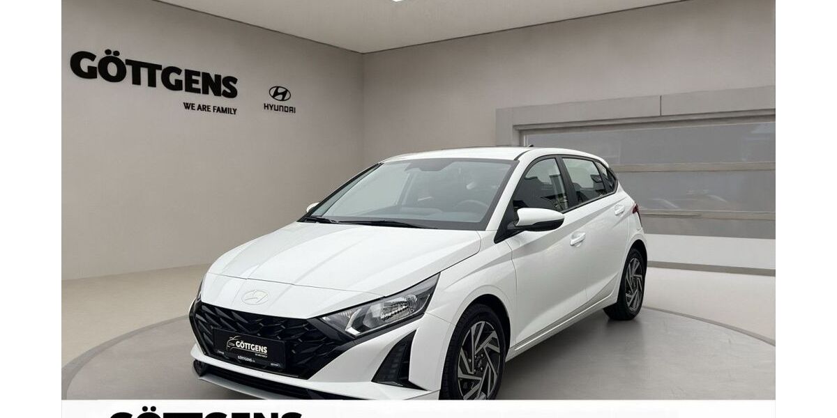 Hyundai i20 7.963 km 20.490 &euro; Soest 59494