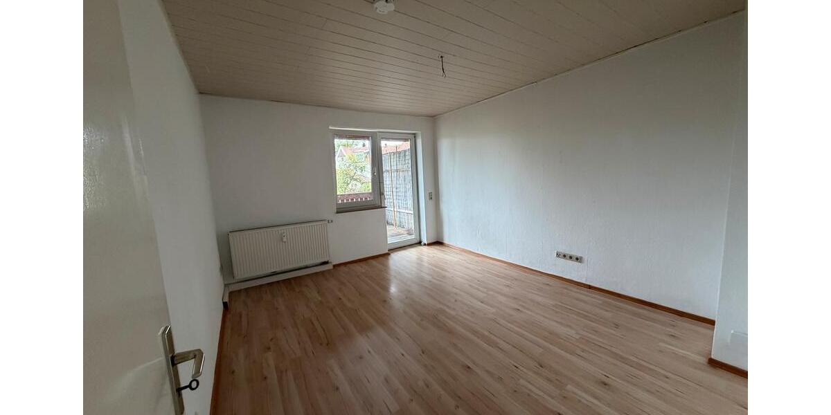 Etagenwohnung Weimar (Lahn) - 3 Zimmer, 75 m&sup2;, 900&euro; | Angebot:26406728