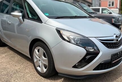Opel Zafira 98.000 km 7.800 &euro; Wertheim am Main 97877