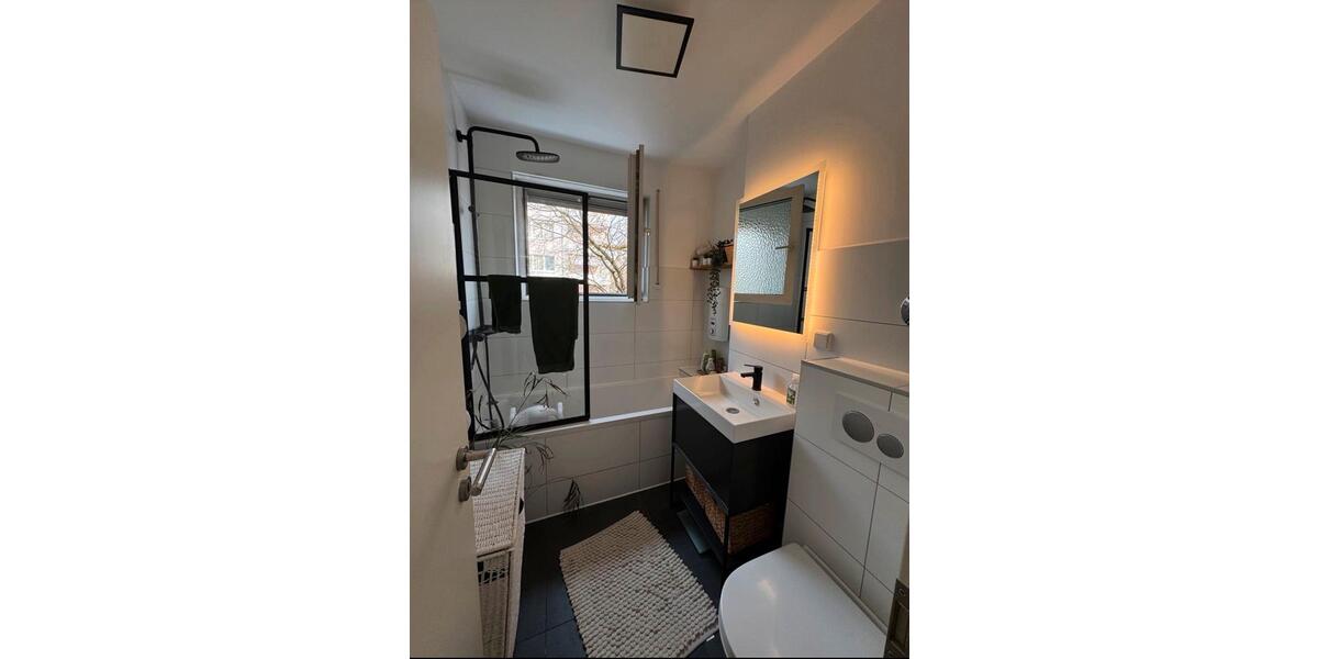 Erdgeschoßwohnung Wiesbaden Biebrich - 3 Zimmer, 69 m&sup2;, 299.999&euro; | Angebot:26995903