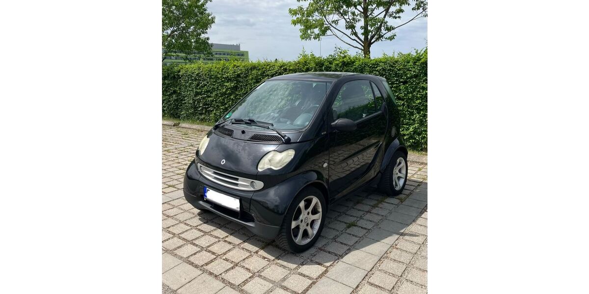 Smart ForTwo 140.451 km 2.900 &euro; München 81377