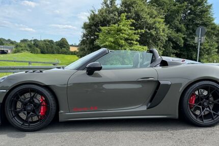 Porsche Boxster 3.300 km 172.000 &euro; Königswinter 53639