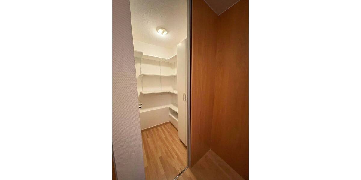 Etagenwohnung Lüdenscheid Brügge - 3 Zimmer, 88 m&sup2;, 279.000&euro; | Angebot:26686370