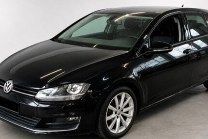 VW Golf 110.881 km 12.907 &euro; Cuxhaven 27472