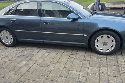 Audi A8 213.000 km 8.999 &euro; Altenkirchen 57610