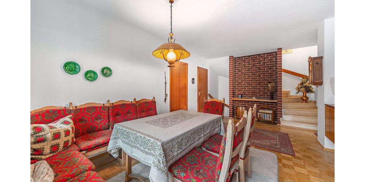 MGF Group - Wunderschöne Doppelhaushälfte in attraktiver Lage Augsburg - Göggingen! 7 zimmer