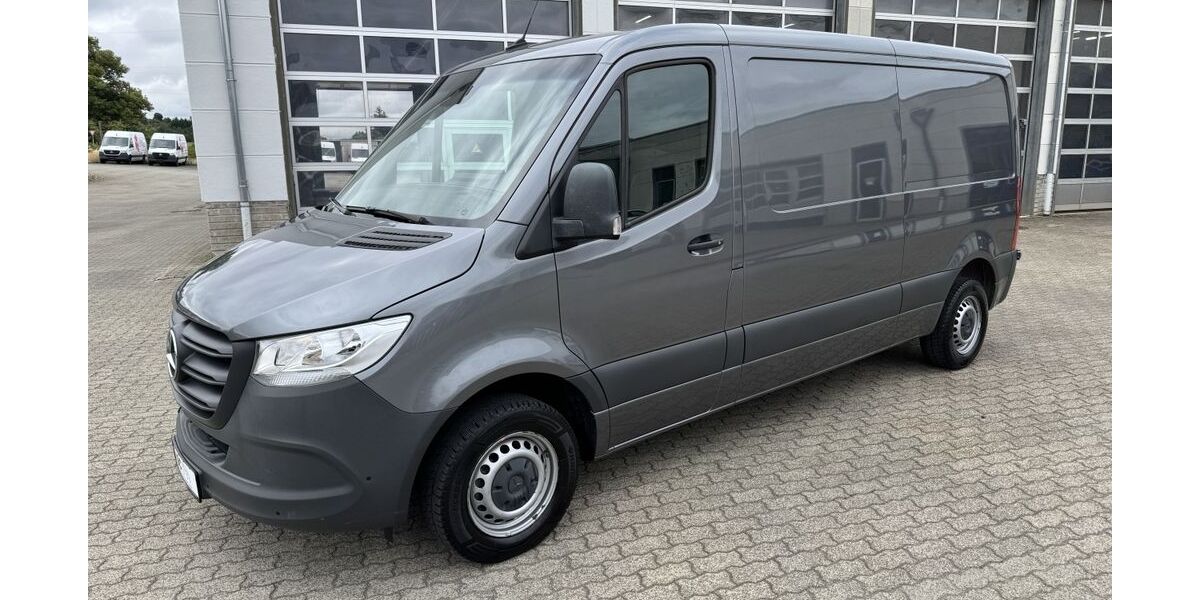 Mercedes-Benz Sprinter 67.700 km 29.631 &euro; Naila 95119