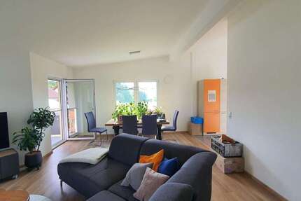 Wohnung Tiefenbach - 4 Zimmer, 100 m&sup2;, 950&euro; | Angebot:26732676