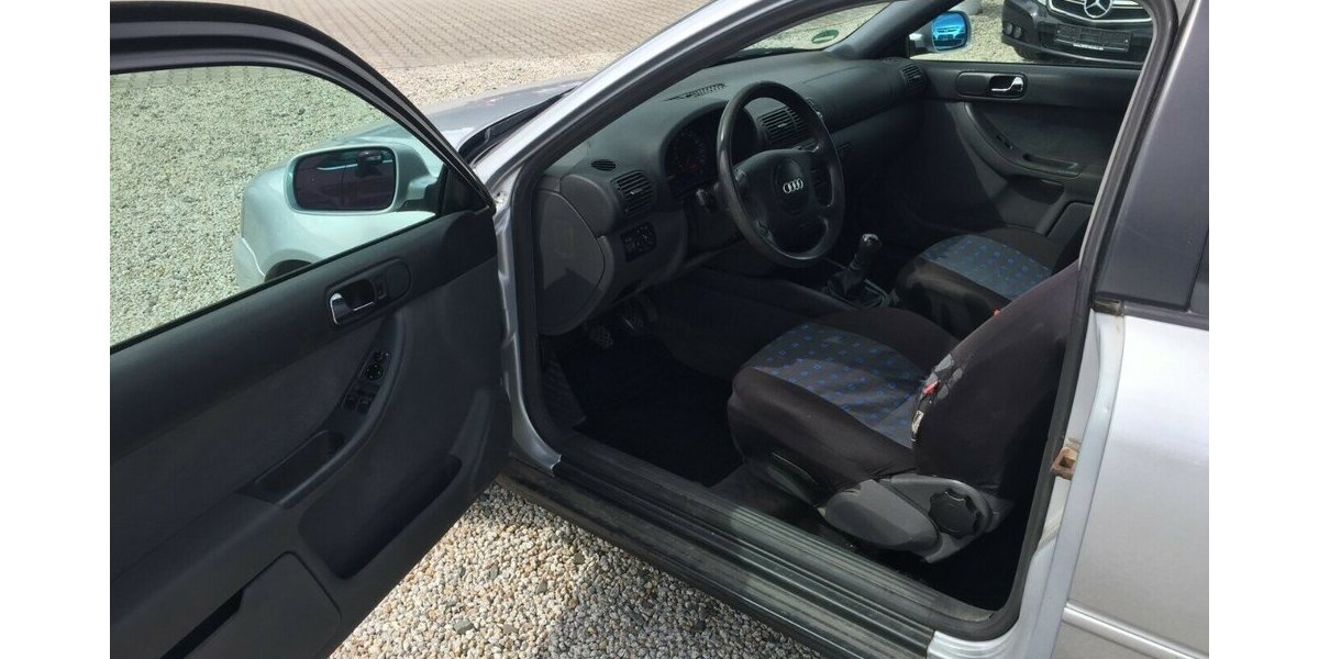 Audi A3 1.6 Ambiente! 332.000 km 500 &euro; Himmelkron 95502