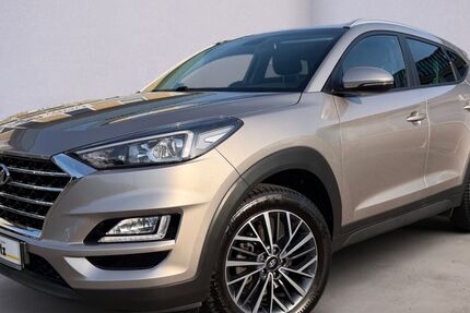 Hyundai TUCSON 39.117 km 17.880 &euro; Bargteheide 22941