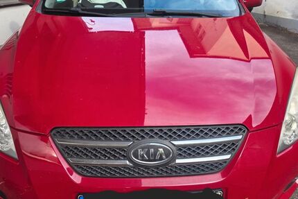 Kia ceed / Ceed 132.000 km 3.999 &euro; Vörstetten 79279