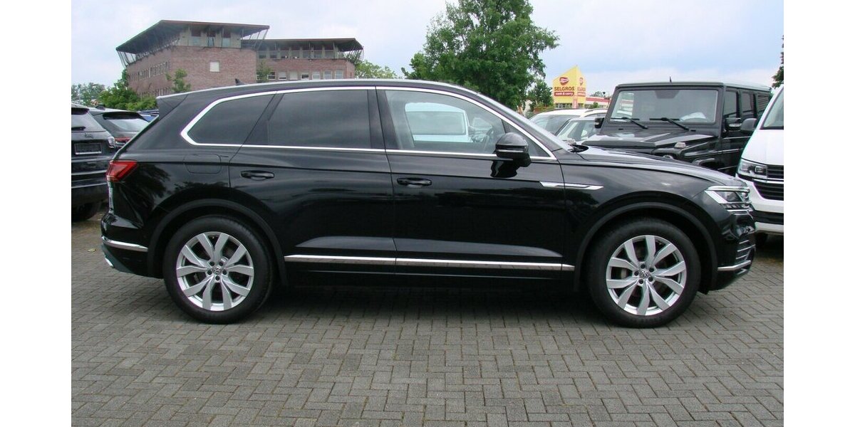 VW Touareg 3.0TDi Elegance 4Motion ACC Luftfederung I 149.571 km 32.980 &euro; Falkensee 14612