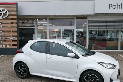 Toyota Yaris 14.900 km 19.930 &euro; Zeithain 01619
