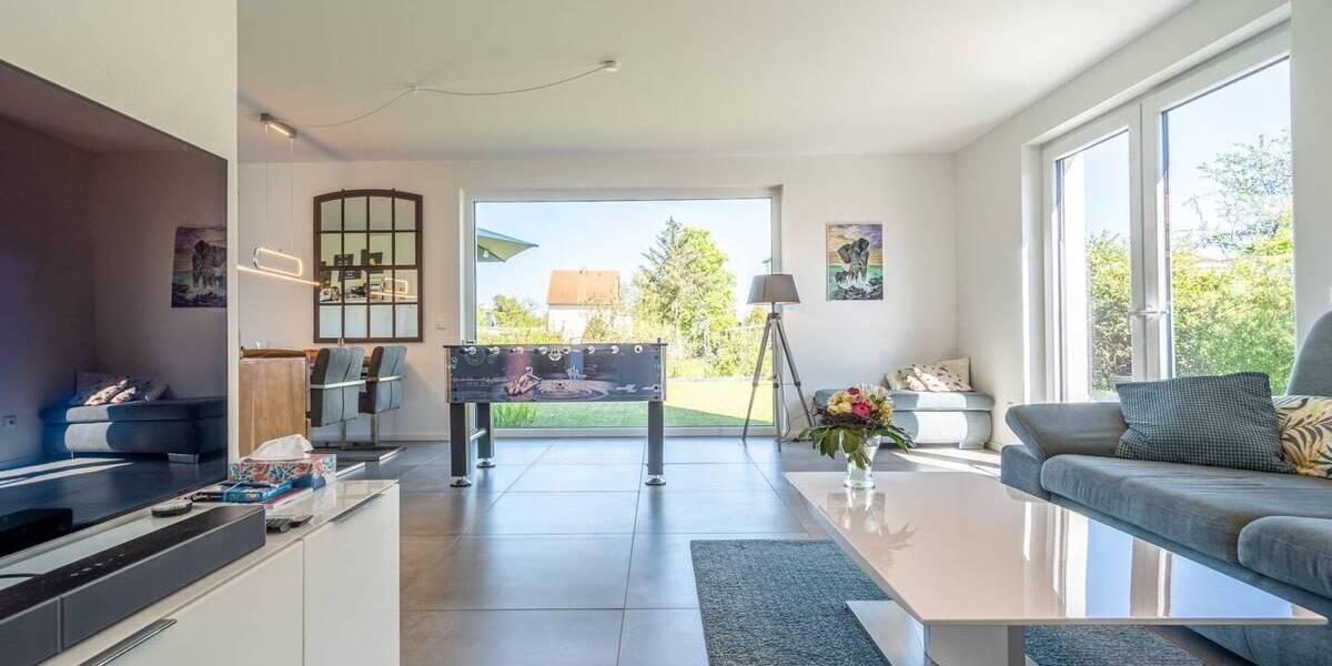 Einfamilienhaus Magdeburg Berliner Chaussee - 5 Zimmer, 168 m&sup2;, 2.000&euro; | Angebot:26454373