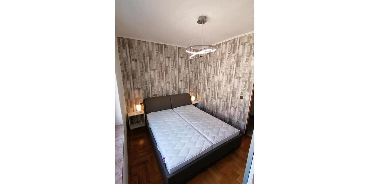 Mehrfamilienhaus, Wohnhaus München Schwabing-Freimann - 19 Zimmer, 300 m&sup2;, 117.500&euro; | Angebot:27096377
