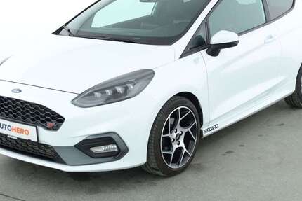 Ford Fiesta 88.170 km 15.360 &euro; Köln 50739