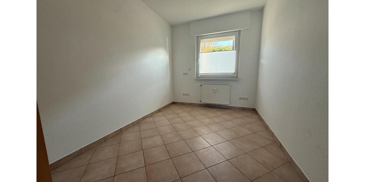 Erdgeschoßwohnung Wilnsdorf - 5 Zimmer, 125 m&sup2;, 1.200&euro; | Angebot:25366357