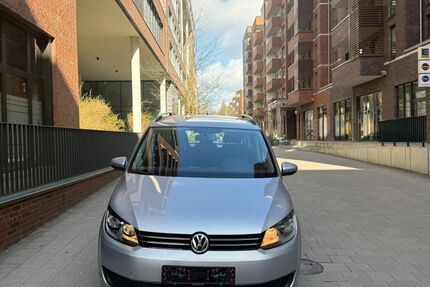 VW Touran 73.000 km 11.100 &euro; Hamburg 20097