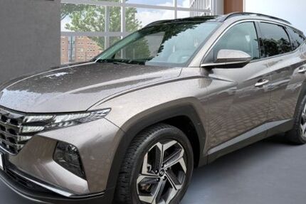 Hyundai TUCSON 25.371 km 33.985 € Augsburg 86165