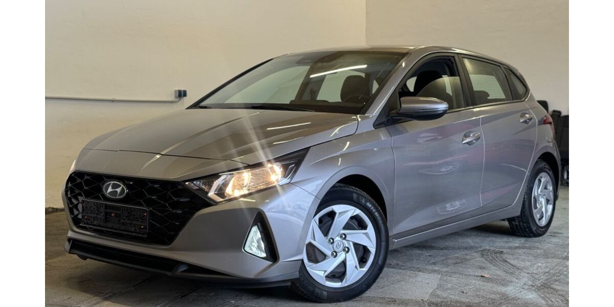 Hyundai i20 56.000 km 15.990 &euro; Augsburg 86154