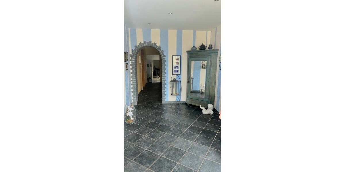 Erdgeschoßwohnung Witzenhausen Dohrenbach - 3 Zimmer, 106 m&sup2;, 930&euro; | Angebot:26351486