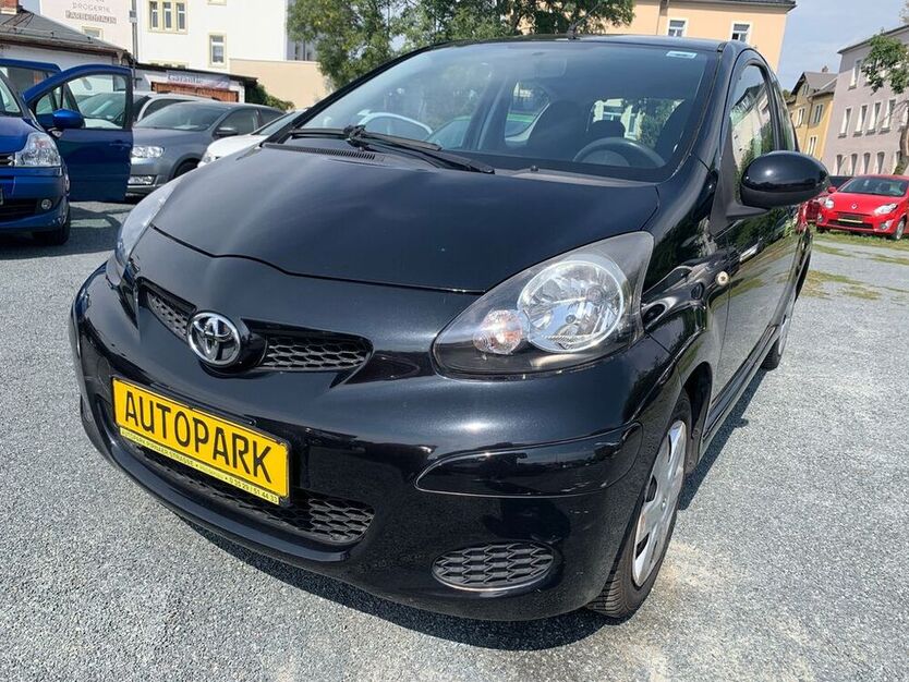 Aygo (X)