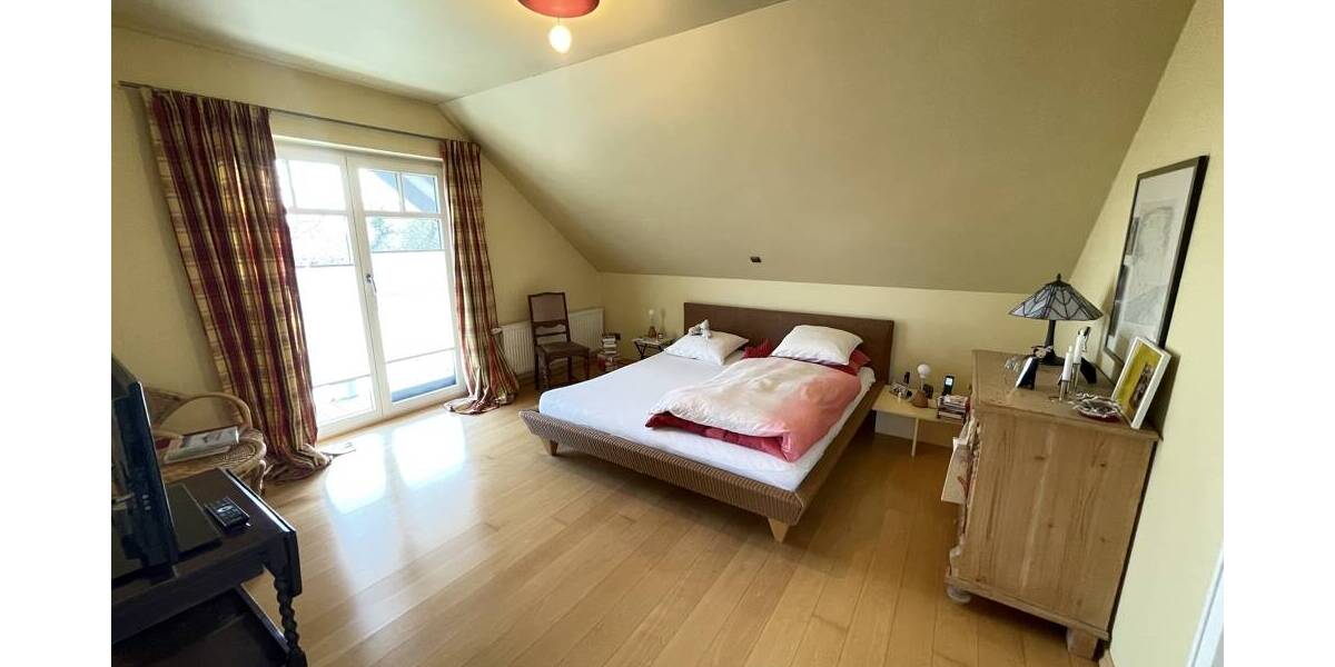 Doppelhaushälfte Friedeburg - 5 Zimmer, 164 m&sup2;, 350.000&euro; | Angebot:26203885