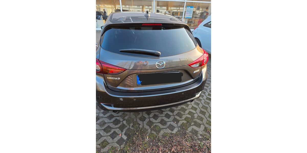 Mazda 3 157.010 km 11.200 &euro; Brandenburg 14772
