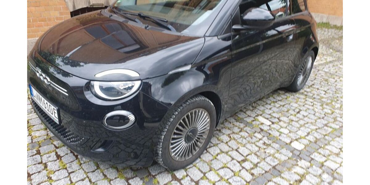 Fiat 500e 38.000 km 15.990 &euro; Leipzig 04179