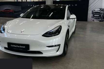 Tesla Model 3 53.330 km 31.400 &euro; Hanau 63457