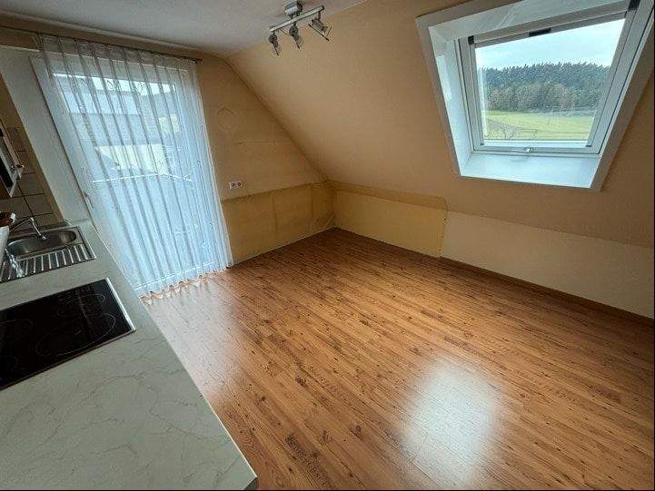 Etagenwohnung Zell - 3 Zimmer, 56 m&sup2;, 160.000&euro; | Angebot:25671443