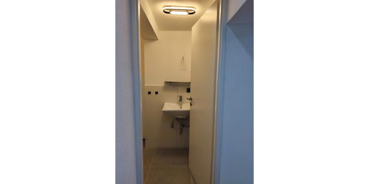 Erdgeschoßwohnung Eningen unter Achalm - 1 Zimmer, 60 m&sup2;, 700&euro; | Angebot:25966480