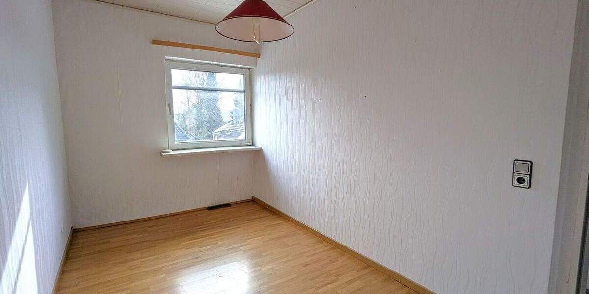 Doppelhaushälfte Delmenhorst Brendel/Adelheide - 4 Zimmer, 77 m&sup2;, 165.000&euro; | Angebot:25685424