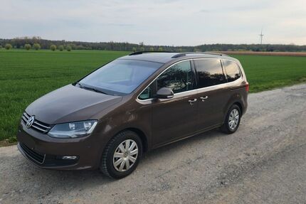 VW Sharan 278.500 km 9.600 &euro; Paderborn 33106
