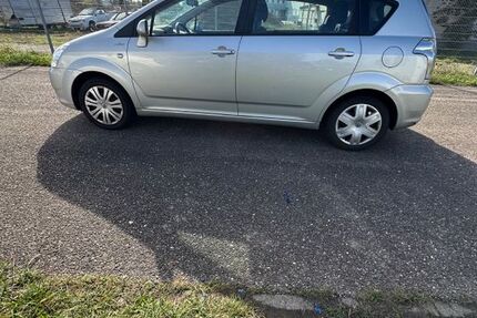 Toyota Corolla Verso 223.700 km 2.399 € Hambrücken 76707