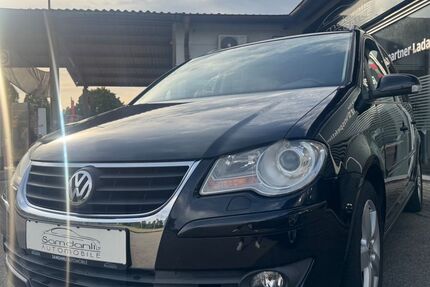 VW Touran 213.600 km 4.950 &euro; Oberrot 74420