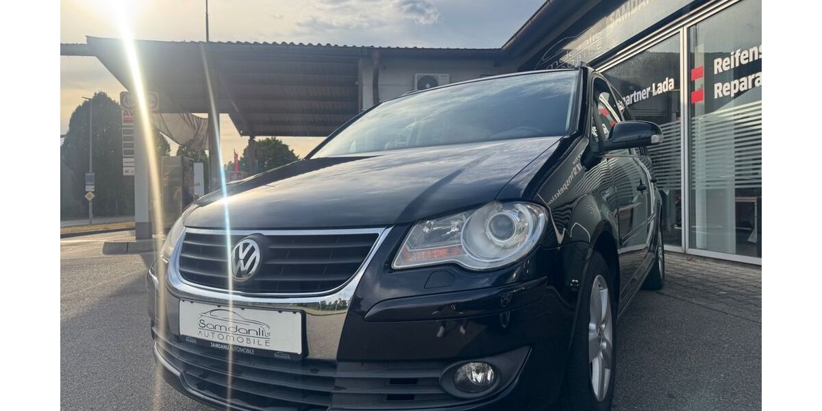 VW Touran 213.600 km 4.950 &euro; Oberrot 74420