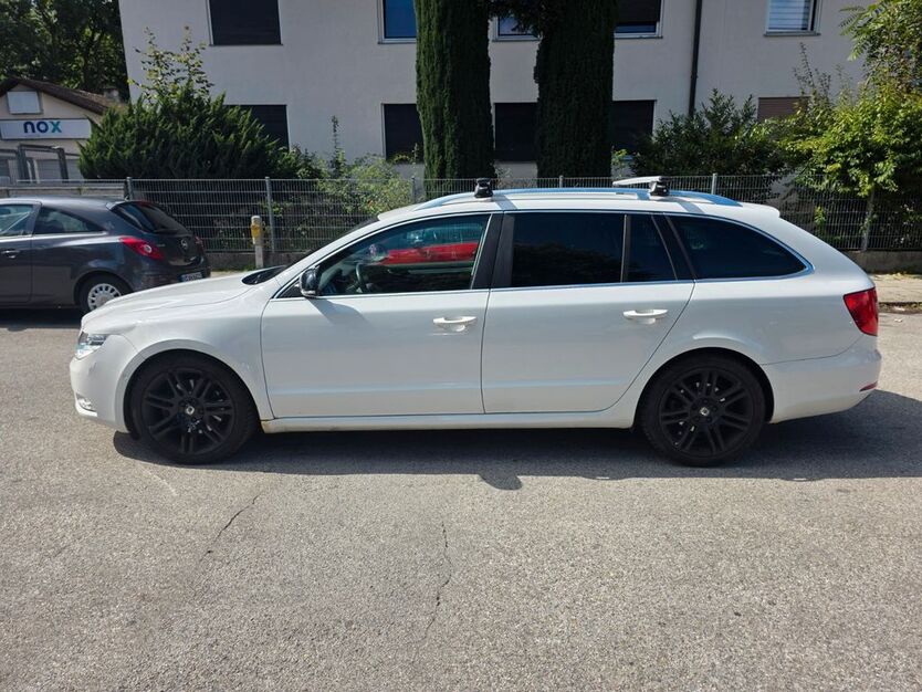 Skoda Superb 179.500 km 6.250 € München 80937