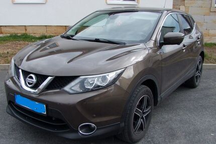 Nissan Qashqai 127.325 km 12.350 &euro; Itzgrund 96274